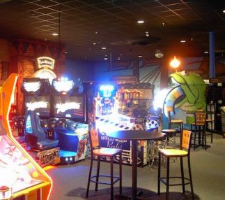 pirate petes entertainment center illinois marion