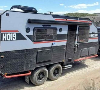 Off road camper