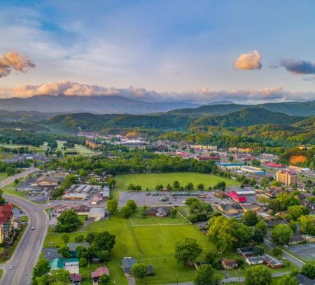 Scenic view of Pigeon Forge with mountains in the background
