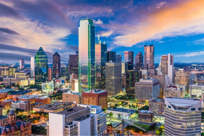Dallas, Texas, USA downtown city skyline